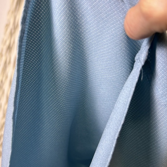 Lululemon Men's Button Down Ripstop/Vented Material Short Sleeve Top L/XL - Picture 6 of 8